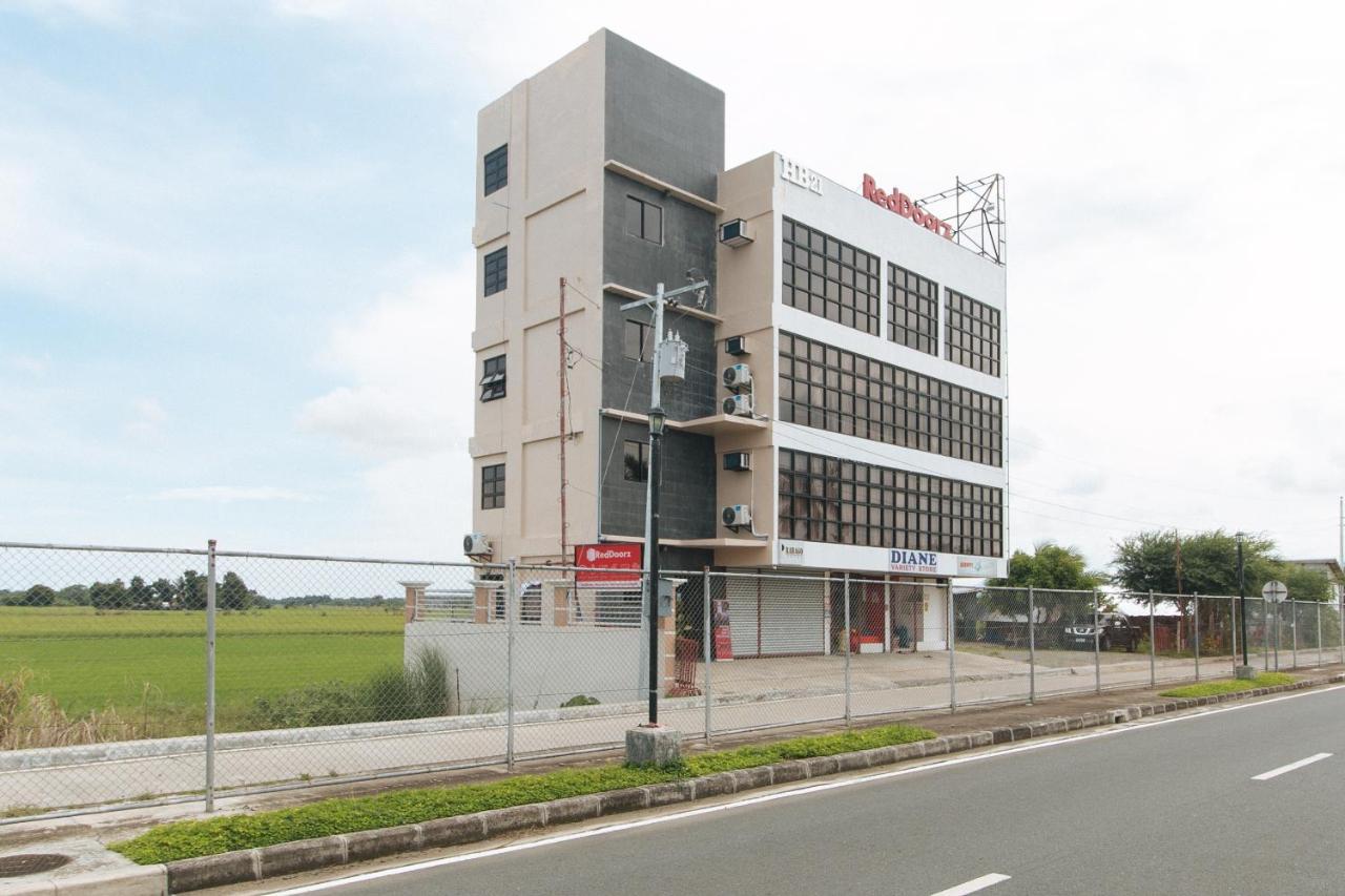فندق Reddoorz Near Iloilo International Airport Cabatuan المظهر الخارجي الصورة